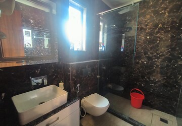 Living Room in 3 BHK Builder Floor at Sushant Tower, Sector 56 – for Sale