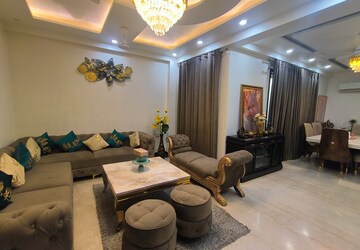 Living Room in 3 BHK Builder Floor at Sushant Tower, Sector 56 – for Sale