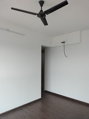 Room in 2 BHK Apartment at Rajesh Raj Infinia, Malad West – for Rent