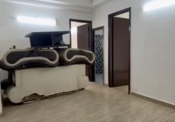 Bedroom in 3 BHK Apartment at Homes 121, Sector 121 – for Sale