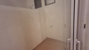 Room in 3 BHK Apartment at Patiala Road – for Rent