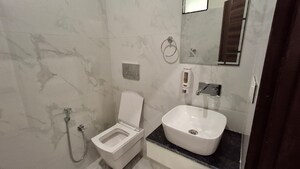 Bathroom in 3 BHK Apartment at Patiala Road – for Rent