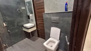 Bathroom in 3 BHK Apartment at Patiala Road – for Rent