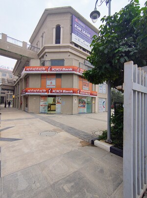  Shop – Exterior View View at Brahma Miracle Mile, Sector 60 - for Rent