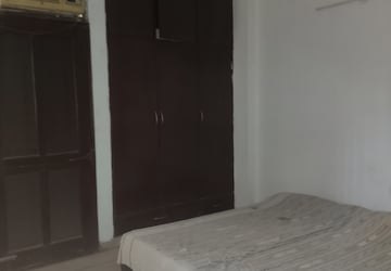 3 BHK Apartment For Rent in Sarita Vihar Pocket-J RWA, Sarita Vihar