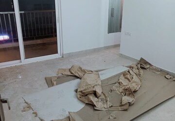 Living Room in 3 BHK Apartment at Uninav Eden, Raj Nagar Extension – for Rent