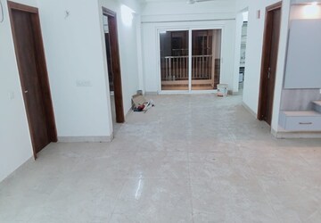 Room in 3 BHK Apartment at Uninav Eden, Raj Nagar Extension – for Rent