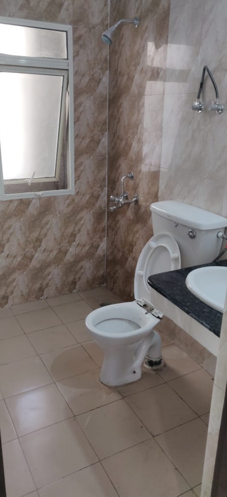 Bathroom, nimbus-express-park-view-ii 2 Bedroom 1057 Sq.Ft. Apartment In Chi V Greater Noida Greater Noida 9369999