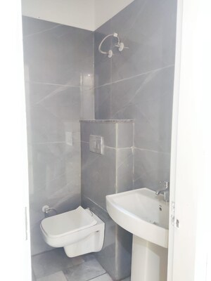 Bathroom in 5 BHK Villa at Gomti Homes, Nabha – for Rent