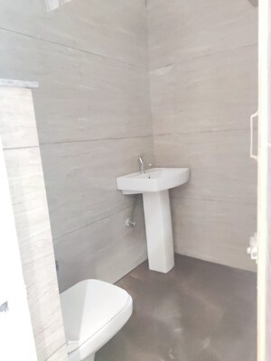 Bathroom in 5 BHK Villa at Gomti Homes, Nabha – for Rent
