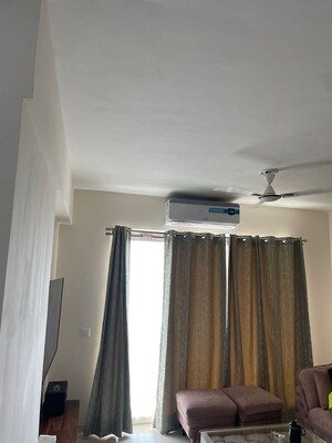 Furnished Amenities in 3.5 BHK Apartment at Unitech Habitat, Pi Greater Noida – for Sale