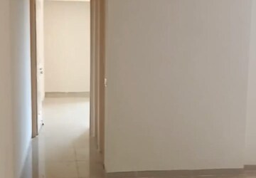 Room in 1 BHK Apartment at Wave Dream Homes, Wave City – for Rent