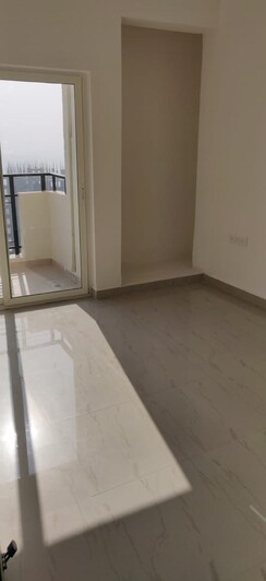 2 BHK + Study Room Apartment For Sale in Nimbus Express Park View - II