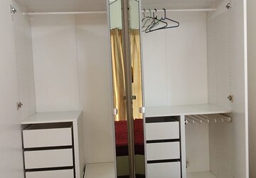 Bedroom in 1 BHK Apartment at Godrej The Trees, Vikhroli East – for Rent