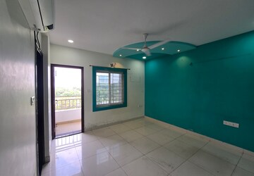 Room in 3 BHK Apartment at Vertex Panache, Gachibowli – for Rent