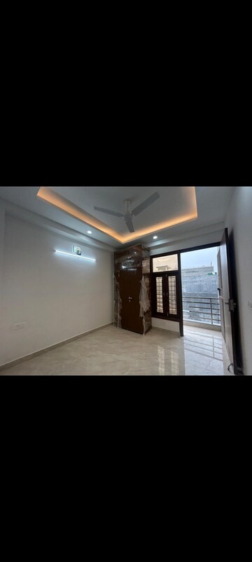 2 BHK Builder Floor For Rent in Saket