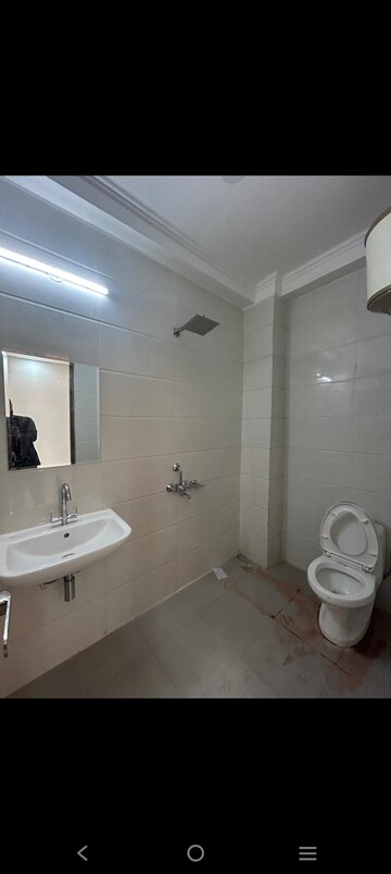 Bathroom in 2 BHK Builder Floor at Saket – for Rent