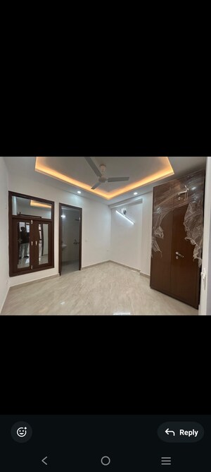 Room in 2 BHK Builder Floor at Saket – for Rent