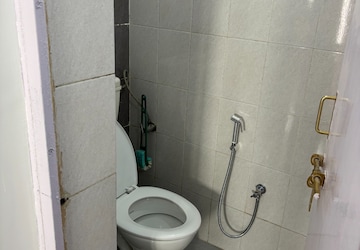Bathroom in 1.5 BHK Apartment at UPAVP Ganga Yamuna And Hindon Enclave, Pratap Vihar – for Rent
