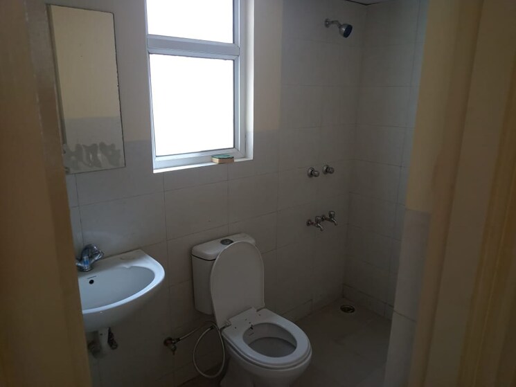 Bathroom, wave-dream-homes 2 Bedroom 808 Sq.Ft. Apartment In Wave City Ghaziabad 9370021