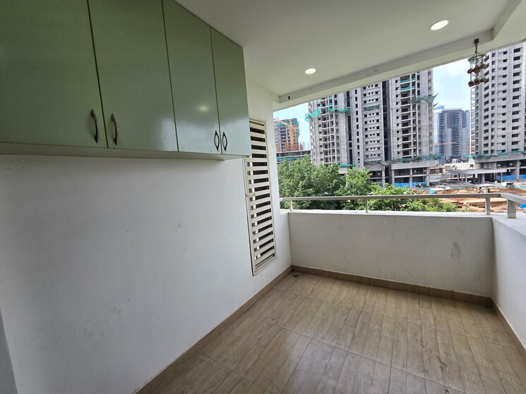 Balcony, vertex-panache 3 Bedroom 1945 Sq.Ft. Apartment In Gachibowli Hyderabad 9370008