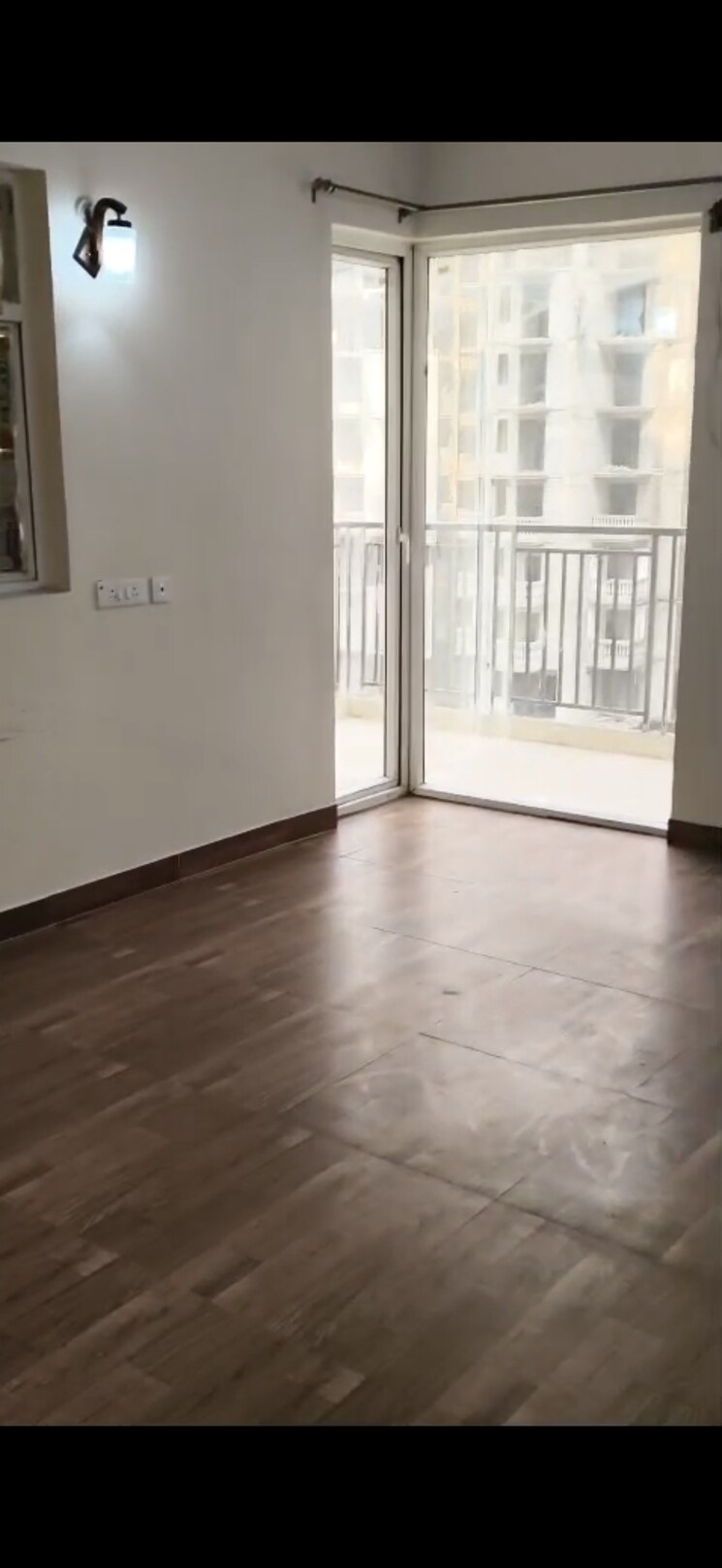 Room, supertech-cape-town 2 Bedroom 930 Sq.Ft. Apartment In Sector 74 Noida 9370081