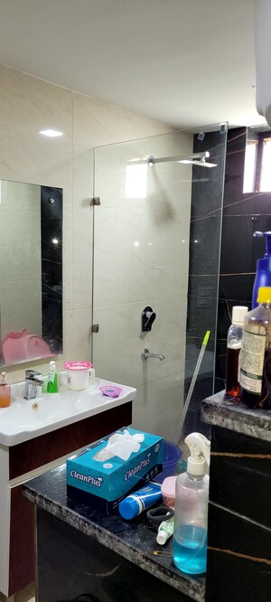 Furnished Amenities in 4 BHK Builder Floor at BP Homes, Sector 85 – for Sale