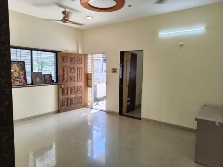 Room, panchshil-the-address 3 Bedroom 1600 Sq.Ft. Independent House In Boat Club Road Pune 9370152