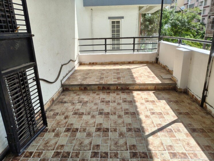 Balcony, panchshil-the-address 3 Bedroom 1600 Sq.Ft. Independent House In Boat Club Road Pune 9370152