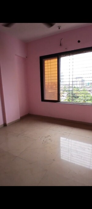 Room in 1 BHK Apartment at Riyasat Pathan Tower, Narpoli – for Rent