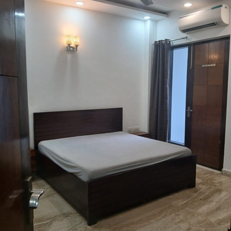 Bedroom, uppal-southend 3 Bedroom 2400 Sq.Ft. Builder Floor In Sector 49 Gurgaon 9370240