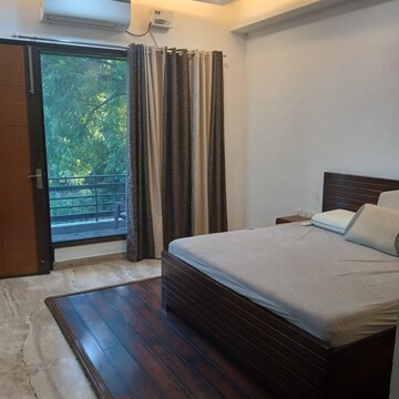 Bedroom in 3 BHK Builder Floor at Uppal Southend, Sector 49 – for Rent