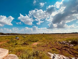  Plot For Sale in Navalurkottapattu