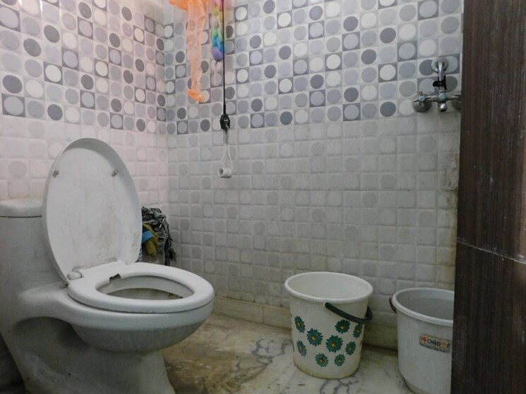 Bathroom, flora-enclave-ghaziabad 3 Bedroom 900 Sq.Ft. Apartment In Gangapuram Ghaziabad 9370255