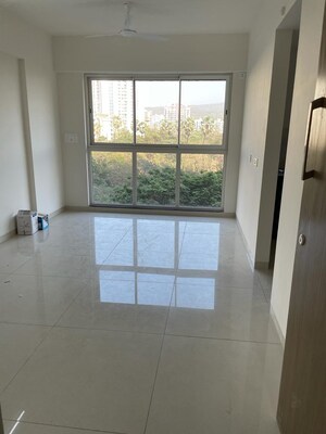 Room in 1 BHK Apartment at Godrej Tranquil, Kandivali East – for Sale