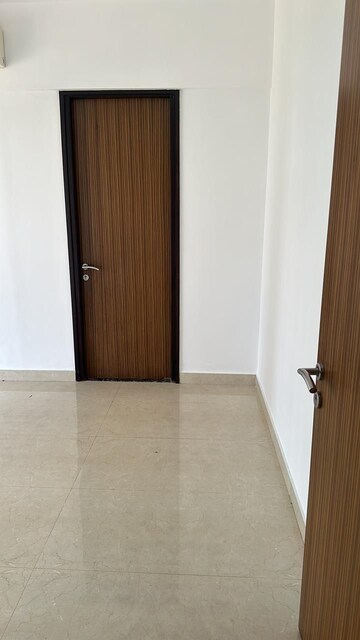  Pg For Rent in Lalbaug