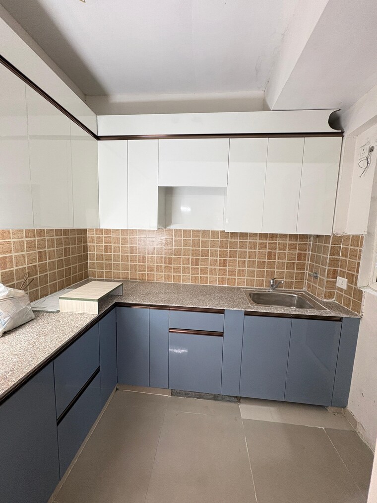 Kitchen, mahagun-mywoods 2 Bedroom 593 Sq.Ft. Apartment In Sector 16c Greater Noida Greater Noida 9370328