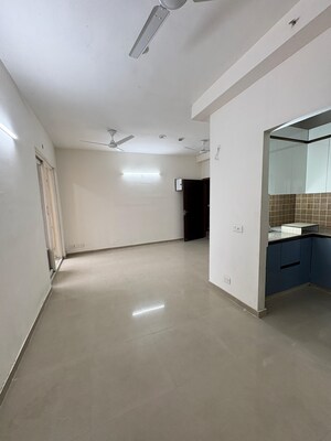 Room in 2 BHK Apartment at Mahagun Mywoods, Sector 16c Greater Noida – for Rent