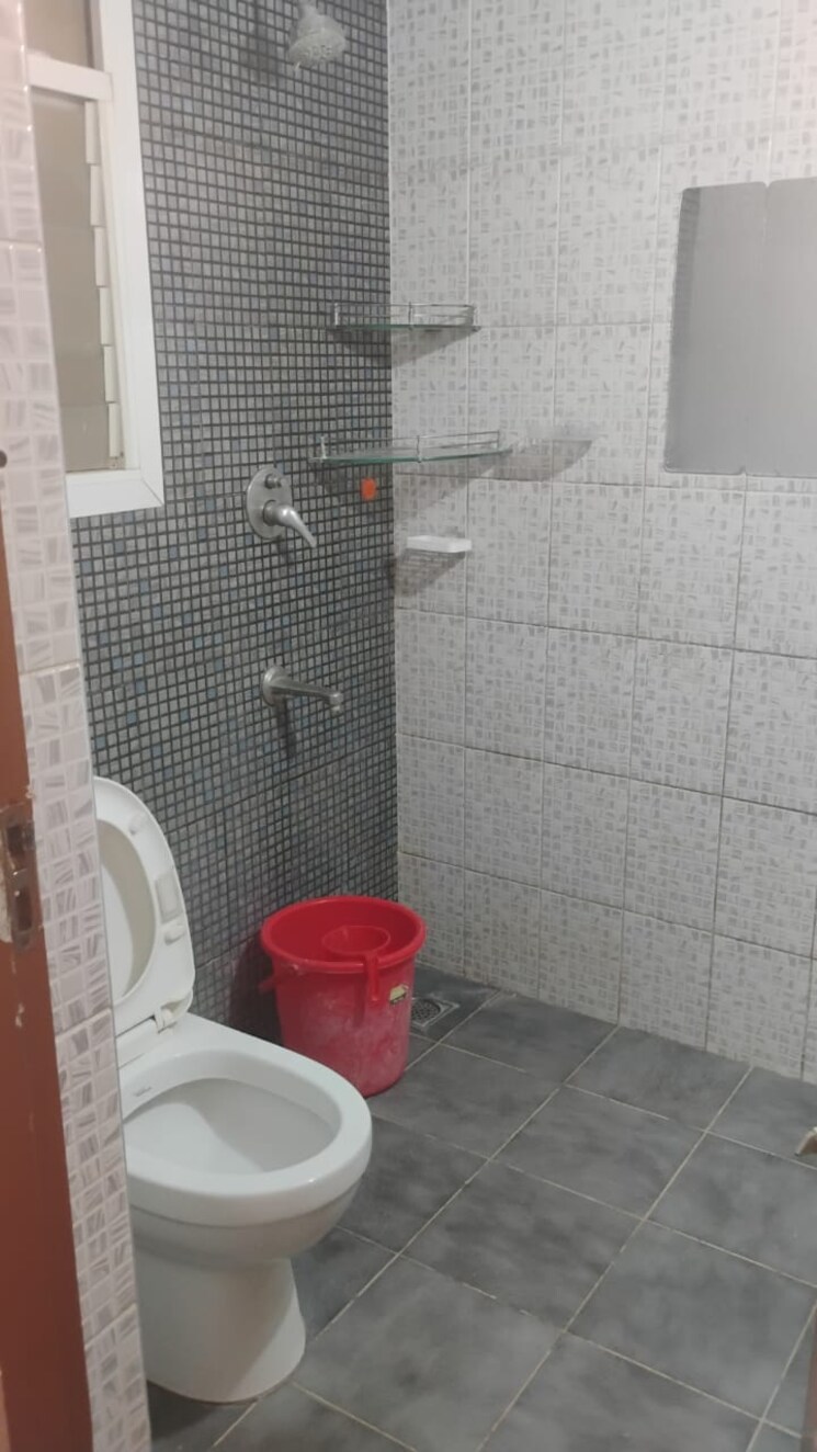 Bathroom, snn-raj-serenity 2.5 Bedroom 1400 Sq.Ft. Apartment In Begur Road Bangalore 9370291