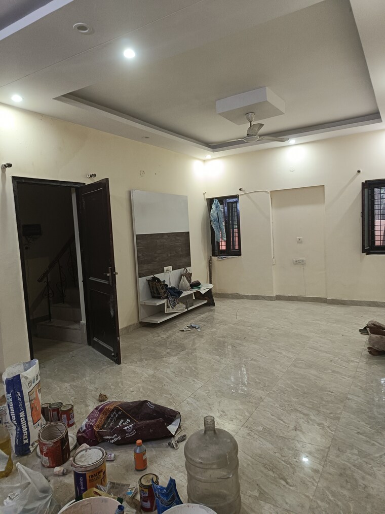 Living Room, sector 36 2 Bedroom 300 Sq.Mt. Independent House In Sector 36 Noida 9370281