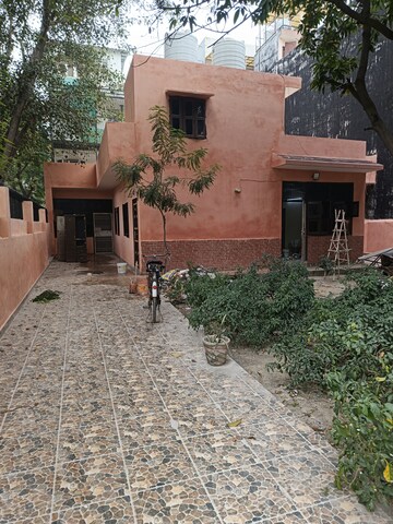 2 BHK Independent House – Exterior View View at Sector 36 - for Rent