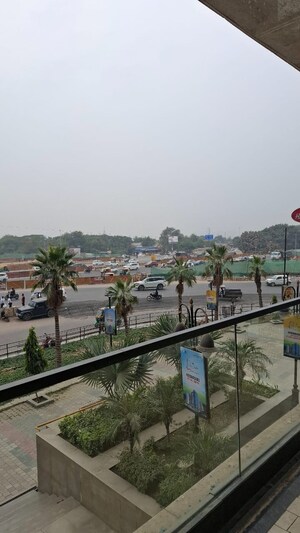  Office Space – Exterior View View at Gaur City Center, Sector 4 Greater Noida - for Rent