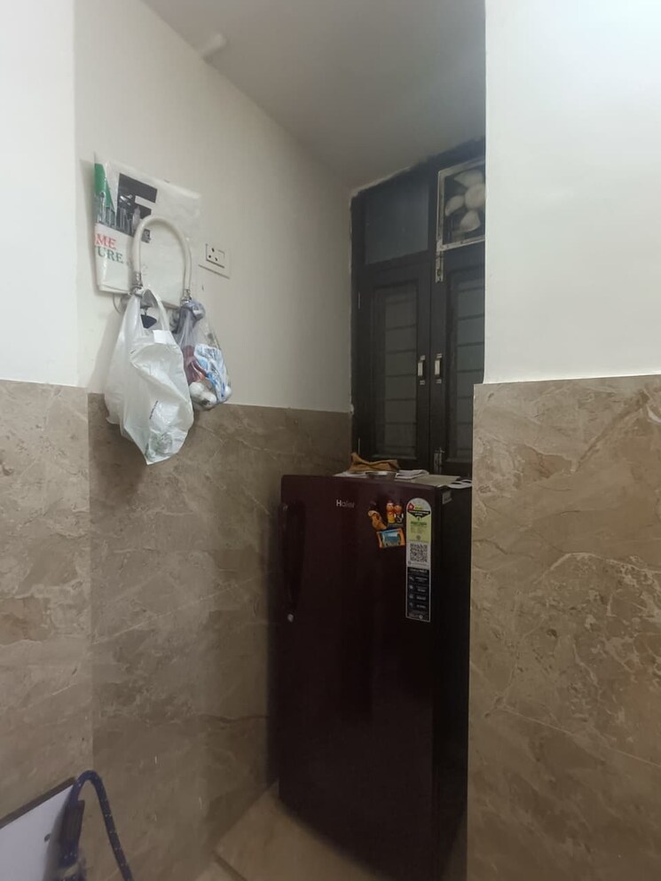 Room, malviya nagar 3 Bedroom 1125 Sq.Ft. Builder Floor In Malviya Nagar Delhi 9370296