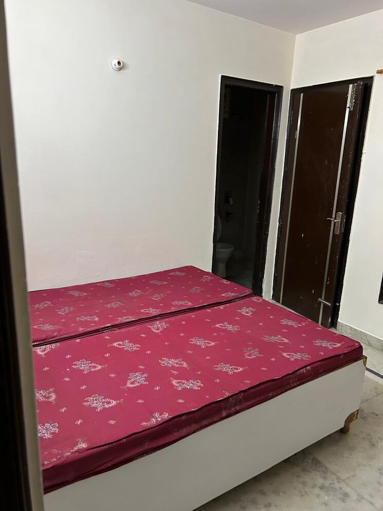Bedroom, malviya nagar 3 Bedroom 1125 Sq.Ft. Builder Floor In Malviya Nagar Delhi 9370296