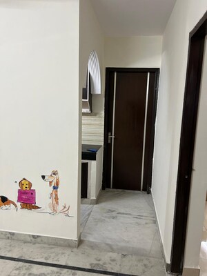 Building Lobby in 3 BHK Builder Floor at Malviya Nagar – for Rent