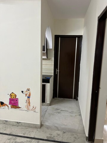 Building Lobby in 3 BHK Builder Floor at Malviya Nagar – for Rent