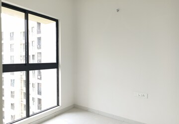 Room in 2 BHK Apartment at Runwal Gardens Phase 2, Dombivli East – for Rent