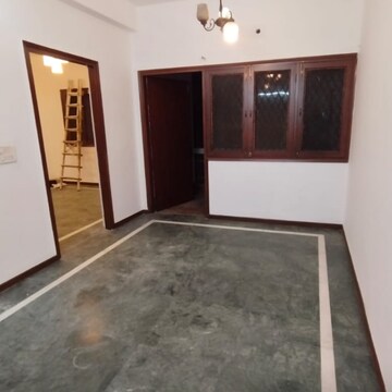 3.5 BHK Builder Floor For Sale in Connaught Place