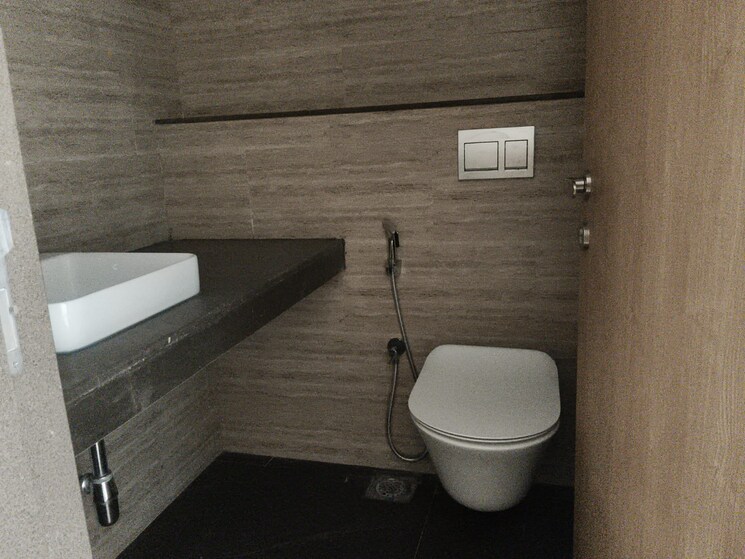 Bathroom, lodha-woods 3 Bedroom 1026 Sq.Ft. Apartment In Kandivali East Mumbai 9370318