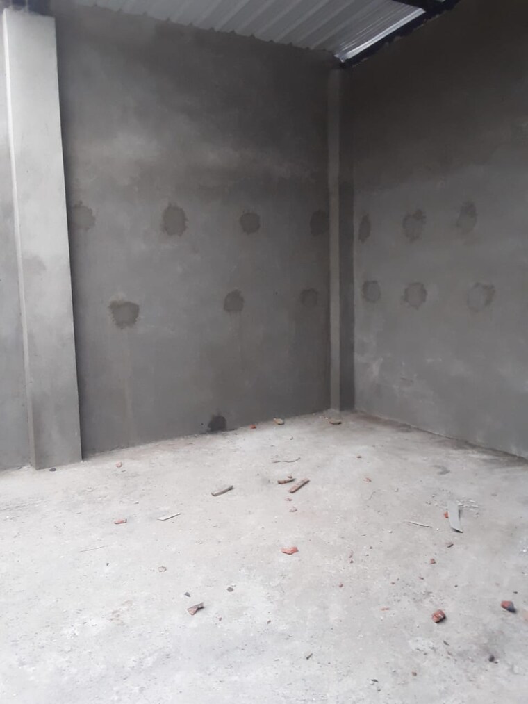 Room, sevoke road Commercial Shop 624 Sq.Ft. In Sevoke Road Siliguri 9370266